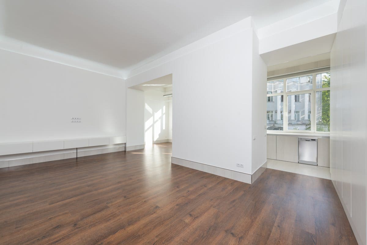 Move-in and move-out cleaning